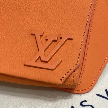 LV M57081 Louis Vuitton Taška přes rameno Takeoff Oranžová