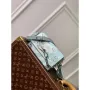 LV M22637 Louis Vuitton Steamer Nositelná peněženka Krystalově modrá
