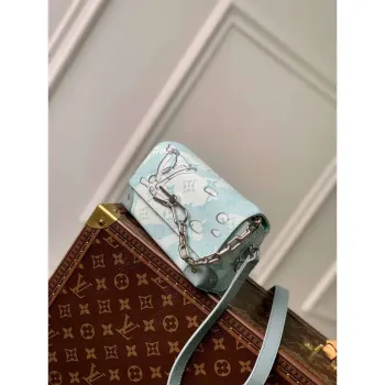 LV M22637 Louis Vuitton Steamer Nositelná peněženka Krystalově modrá