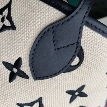 LV M22838 Louis Vuitton Neverfull MM Tote Bag Černá