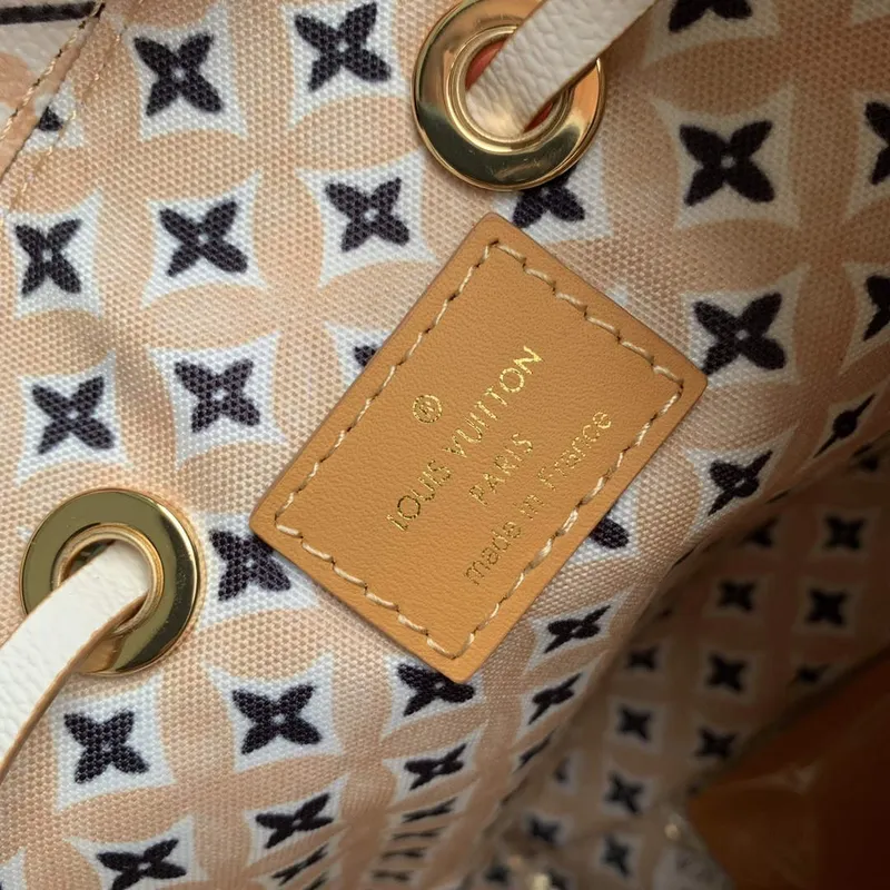 LV M22985 Louis Vuitton Néonoé BB Kabela na řetěz béžová