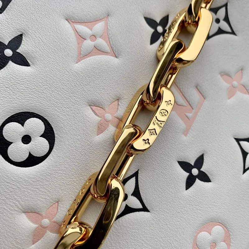 LV M22954 Louis Vuitton Coussin BB Kabelka Béžová