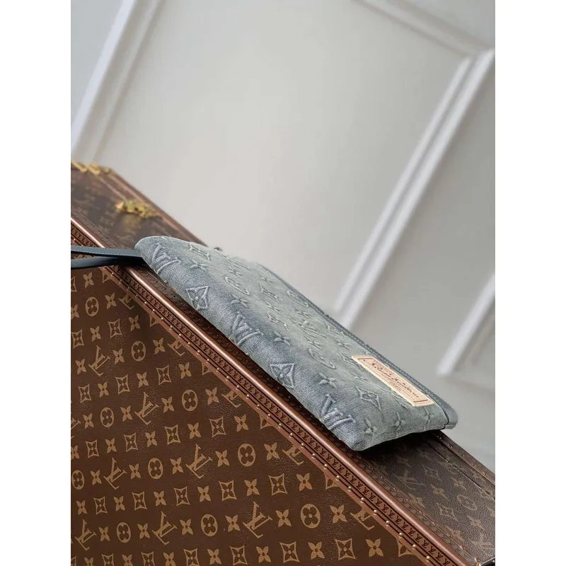 LV M82313 Louis Vuitton Pochette To Go Taška