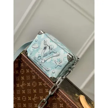 LV M22588 Louis Vuitton Mini Soft Trunk Bag Krystalově modrá