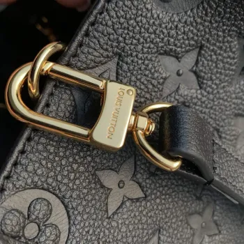 LV M21732 Louis Vuitton LV x YK OnTheGo PM Taška Černá