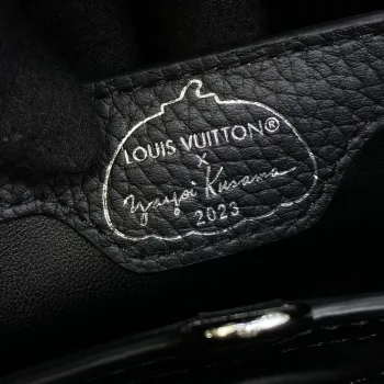 LV M21663 Louis Vuitton LV x YK Capucines BB Taška Černá