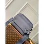 LV M22611 Louis Vuitton Fastline Messenger Námořnická modrá