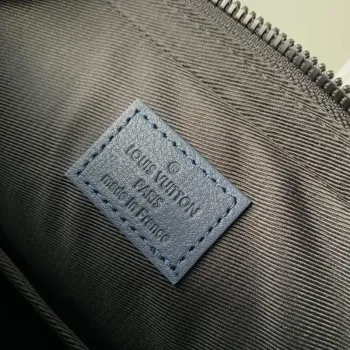 LV M46604 Louis Vuitton Trio Messenger Námořnická řeka modrá