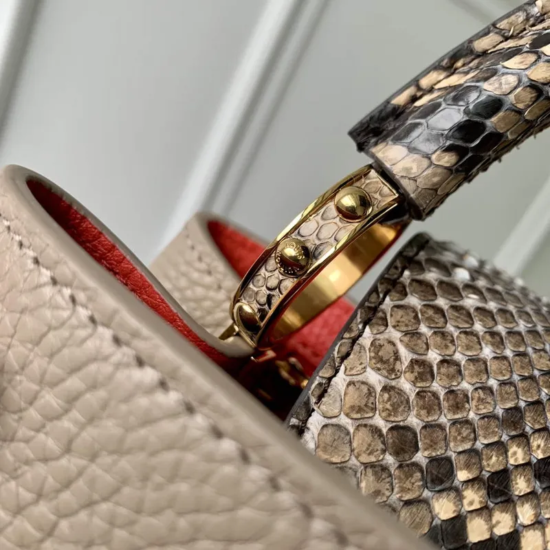 LV N80741 Louis Vuitton Capucines BB Kabelka Světle hnědá