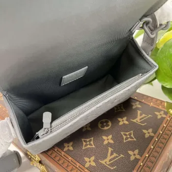 LV M81746 Louis Vuitton Steamer Nositelná peněženka šedá kůže