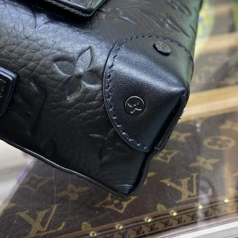 LV M81746 Louis Vuitton Steamer Nositelné peněženka Černá kůže