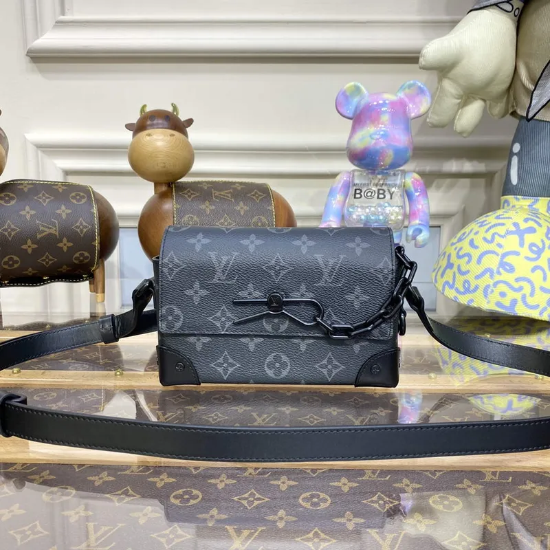 LV M81783 Louis Vuitton Steamer Nositelná peněženka Černá