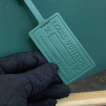 LV M69837 Louis Vuitton Taška Takeoff Pouch Jade zelená