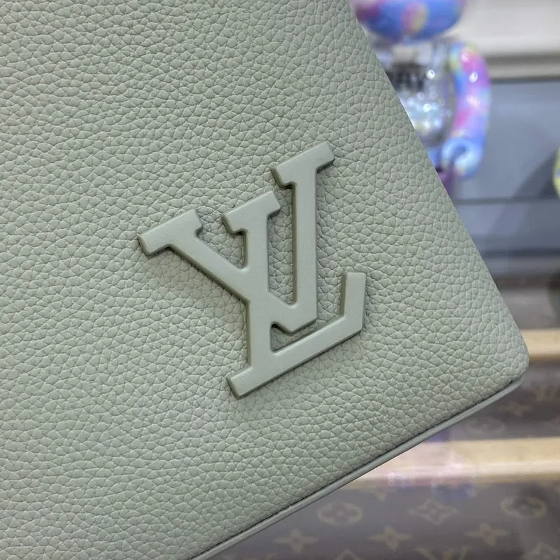 LV M69837 Louis Vuitton Taška Takeoff Pouch Šedá asfaltová