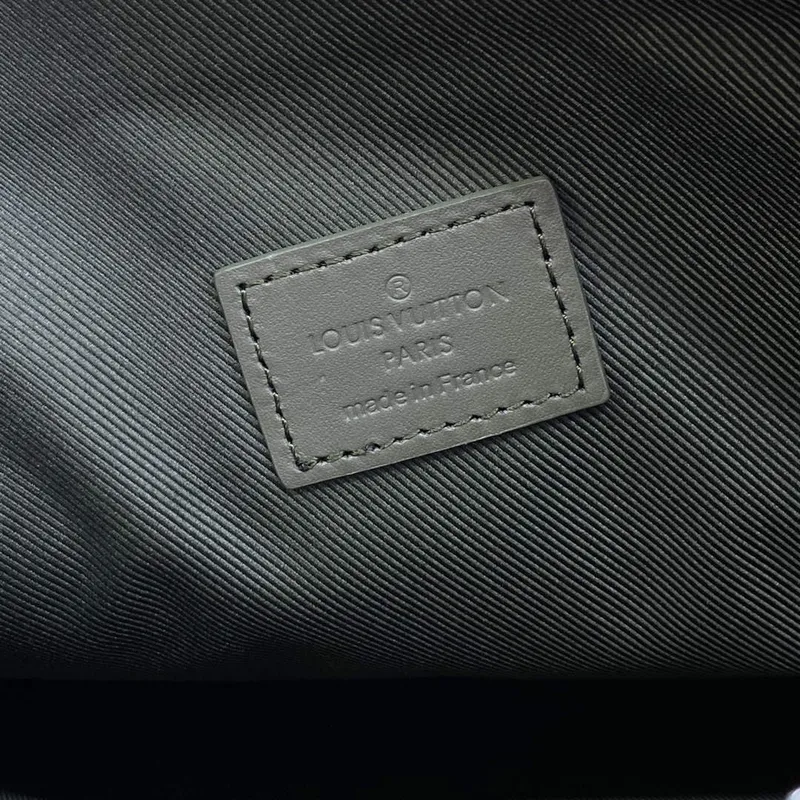 LV M69837 Louis Vuitton Taška Takeoff Pouch Armádní Zelená