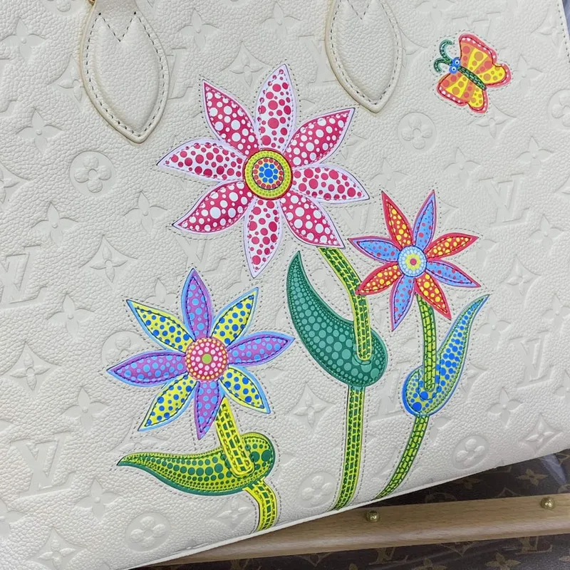 LV M46416 Louis Vuitton LV x YK OnTheGo MM Taška Bílá