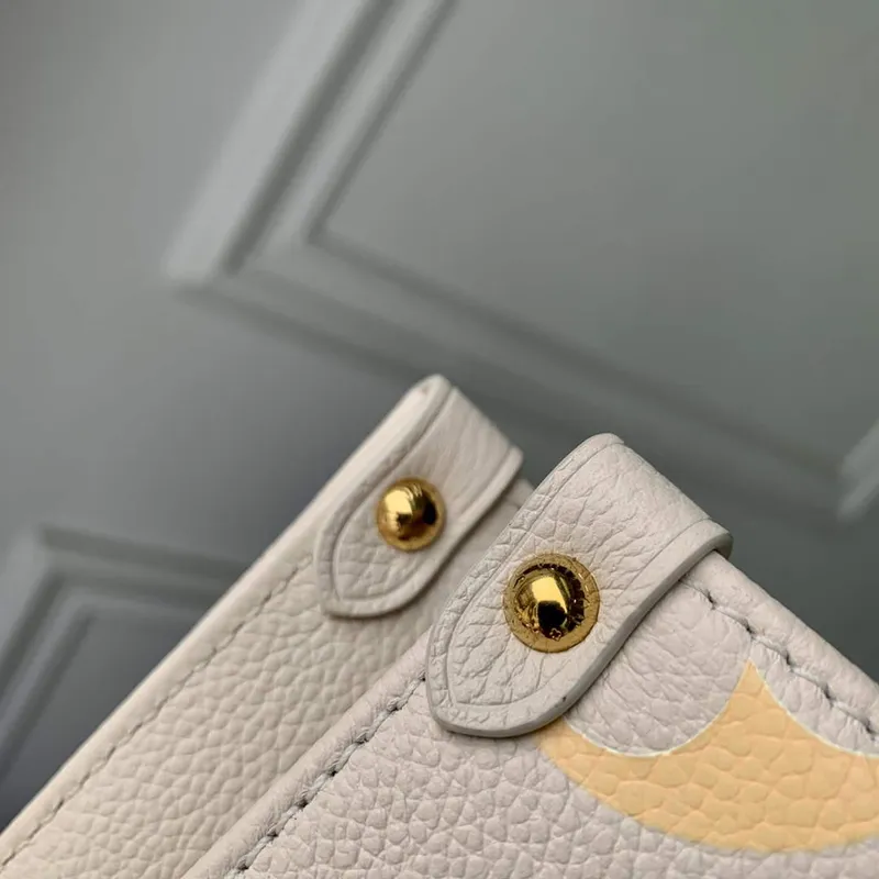 LV M46513 Louis Vuitton OnTheGo PM Taška