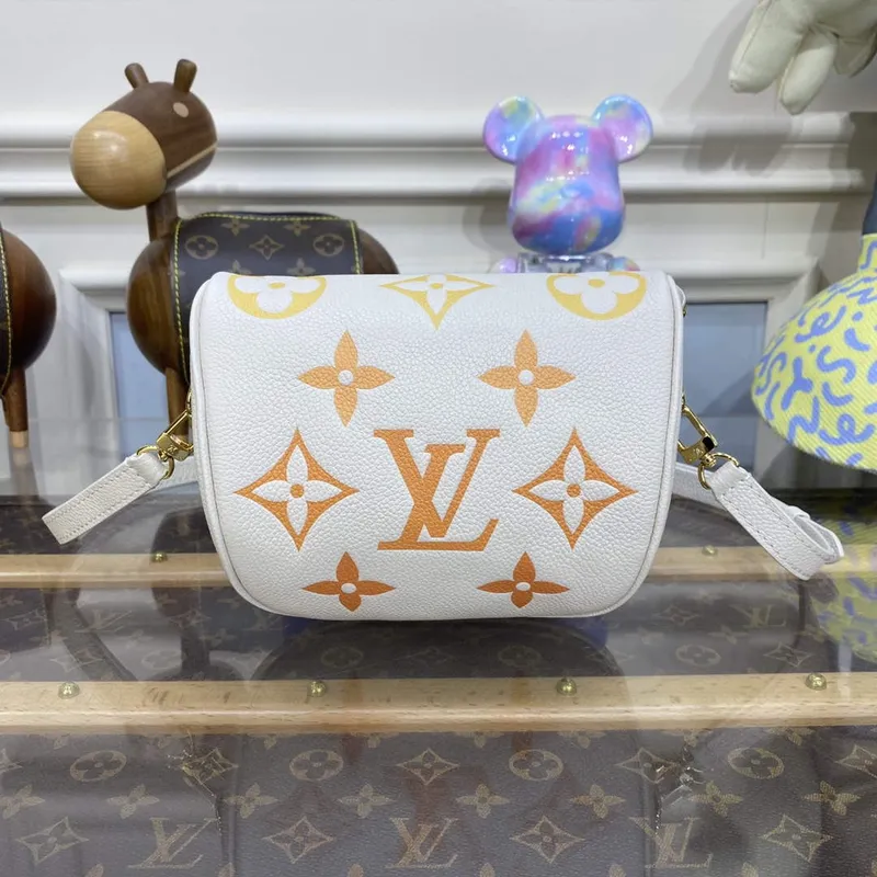 LV M82208 Louis Vuitton Mini Bumbag Béžová Světle