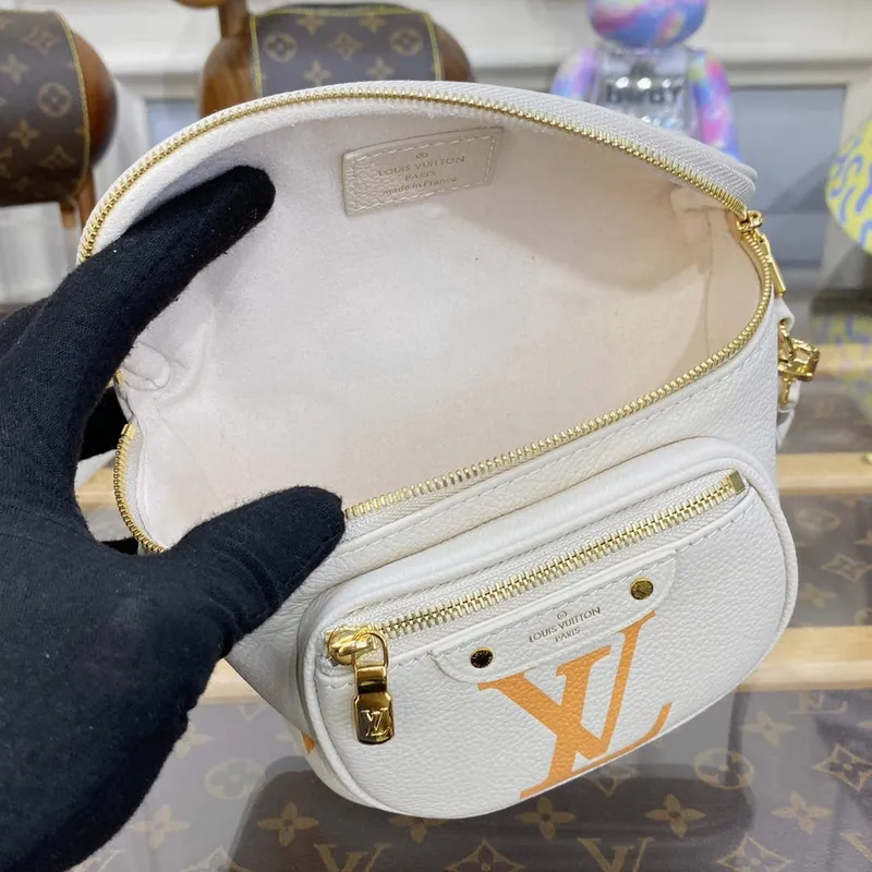 LV M82208 Louis Vuitton Mini Bumbag Béžová Světle
