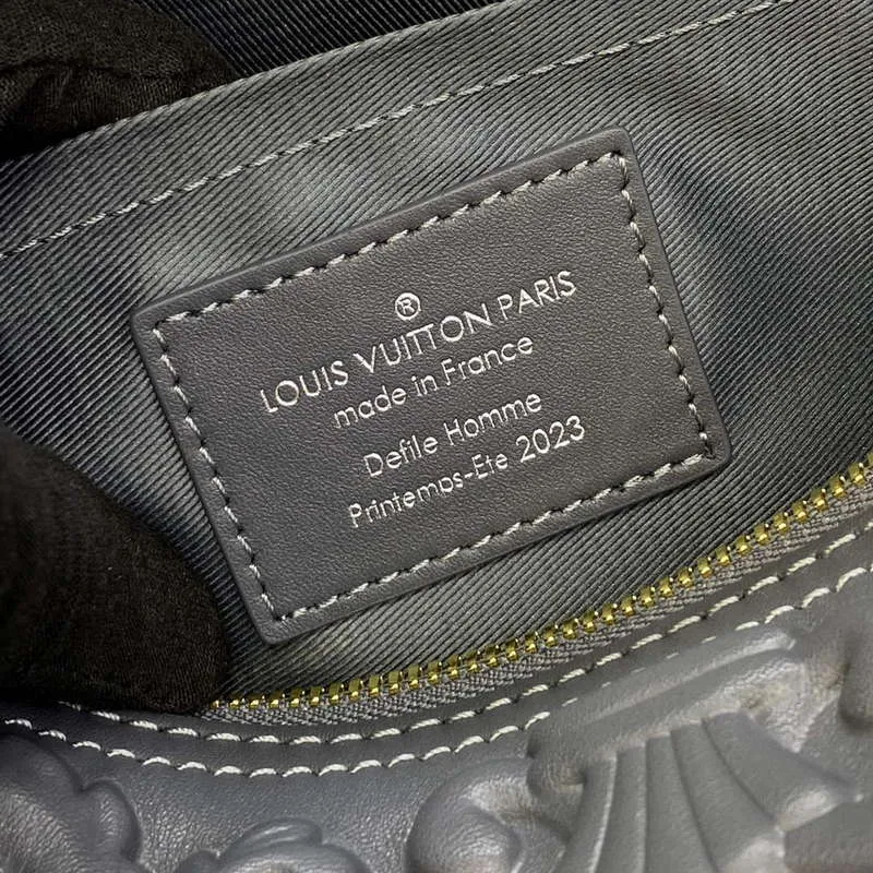 LV M21835 Taška Louis Vuitton City Keepall Tmavě šedá