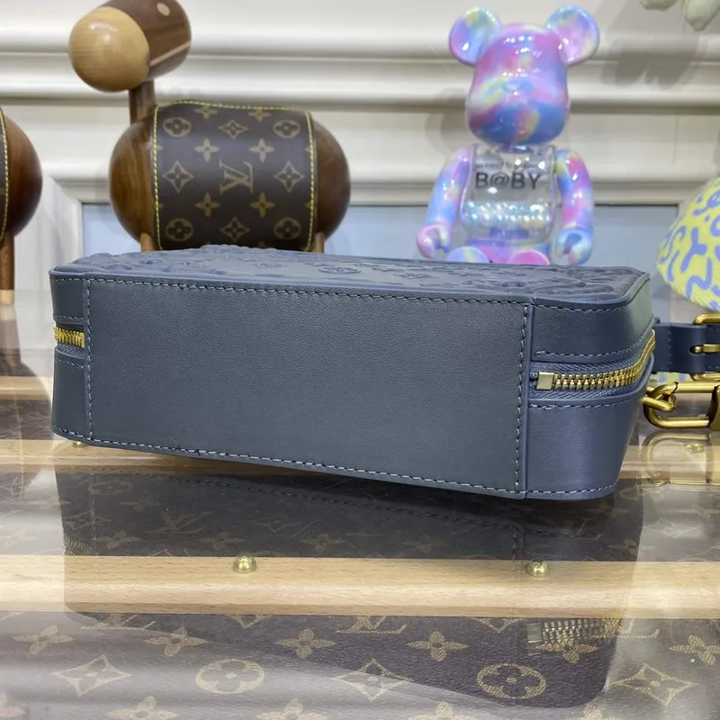 LV M21833 Louis Vuitton Taška Soft Trunk s rukojetí Tmavě šedá