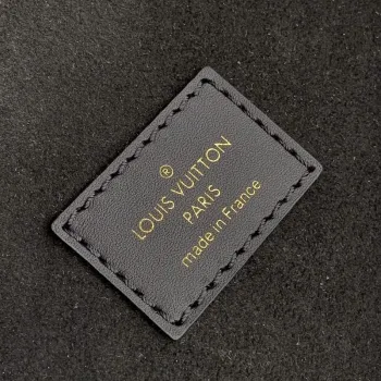 LV M45205 Batoh Montsouris Louis Vuitton Černý