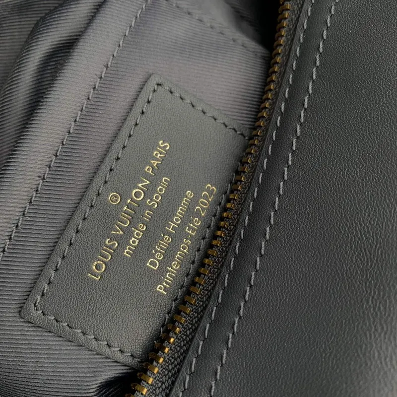 LV M21812 Louis Vuitton Cruiser Messenger Bag Tmavě šedá