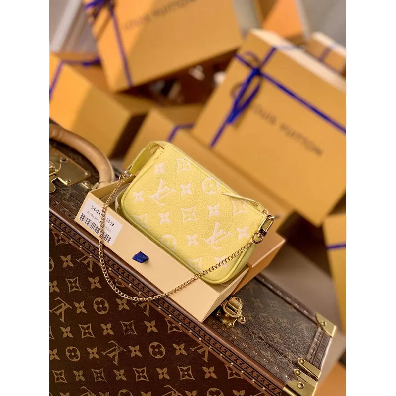 LV M46129 Louis Vuitton Mini Pochette Accessoires
