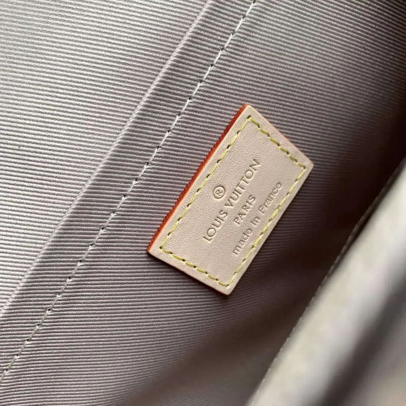 LV M46055 Louis Vuitton Cluny Mini Kabelka