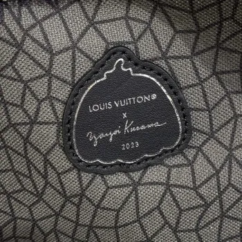 LV M46440 Louis Vuitton LV x YK Objevovací batoh