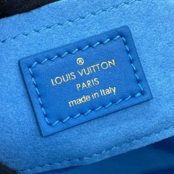 LV M22325 Louis Vuitton Monogram Clutch Modrá