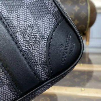 LV N60501 Louis Vuitton Pochette Kasai