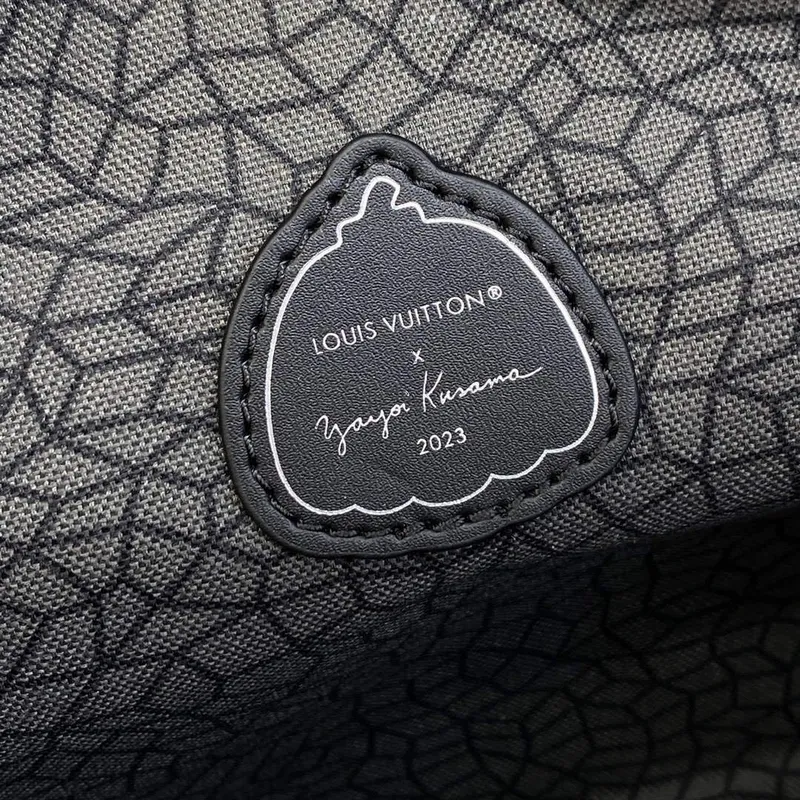 Louis Vuitton M46436 LV x YK Maxi Bumbag