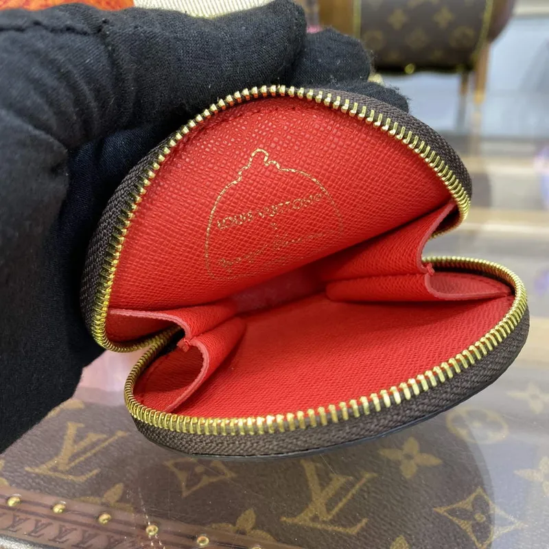 Louis Vuitton M46467 LV x YK OnTheGo PM Taška