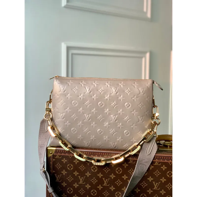 LV M57783 Louis Vuitton Coussin MM Taška Embossed puffy jehněčí kůže světle růžová