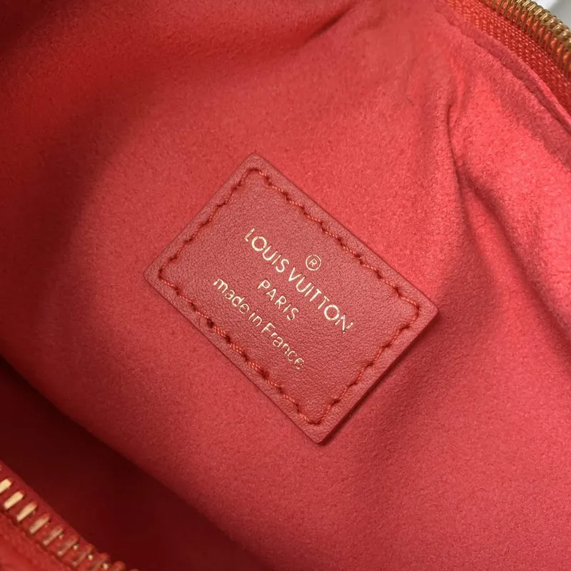 LV M22594 Louis Vuitton Loop Baguette Kabelka Červená