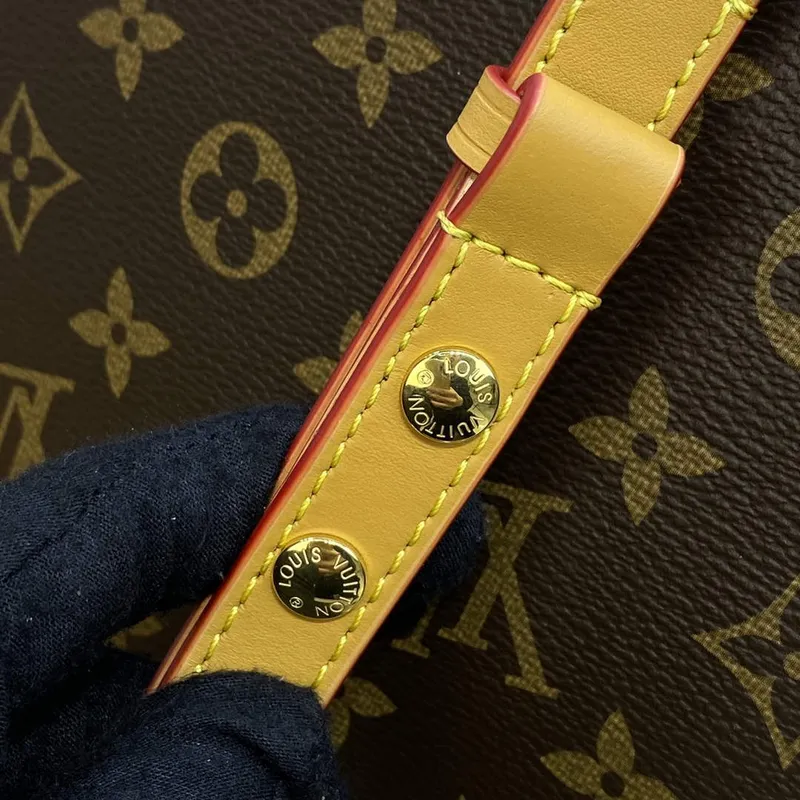 LV M46548 Louis Vuitton Tilsitt Monogram Kabelka Hnědá