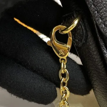 LV M81407 Louis Vuitton Micro Métis Taška Černá