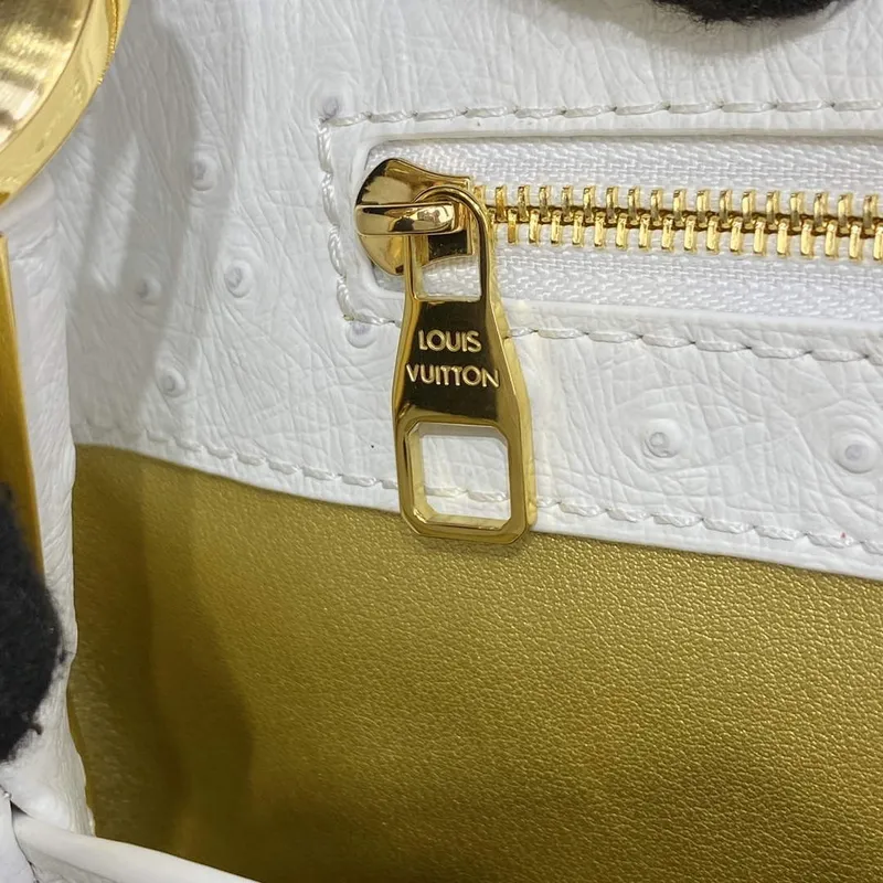 LV N81279 Louis Vuitton Capucines MM Kabelka Bílá