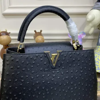LV N81279 Louis Vuitton Capucines MM Kabelka Černá