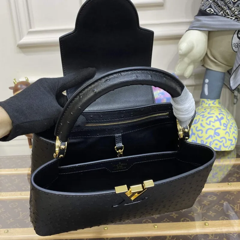 LV N81279 Louis Vuitton Capucines MM Kabelka Černá