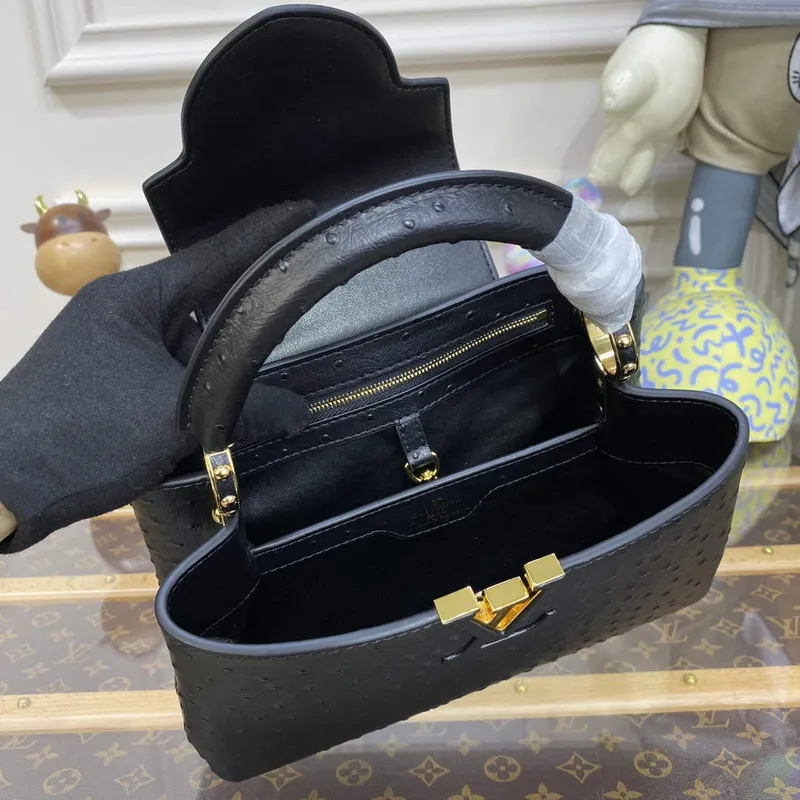 LV N81523 Louis Vuitton Capucines BB Kabelka Černá