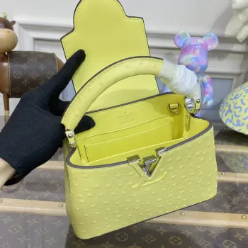 LV N81523 Louis Vuitton Capucines Mini Kabelka citronově žlutá