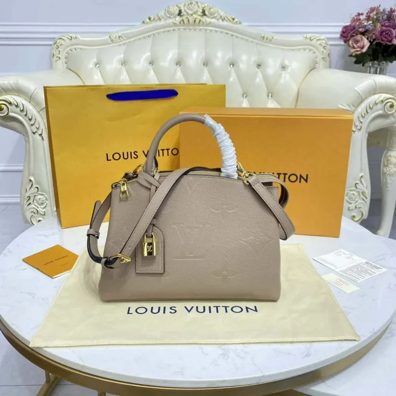 Louis Vuitton LV M58916 Petit Palais Monogram Šedá kůže