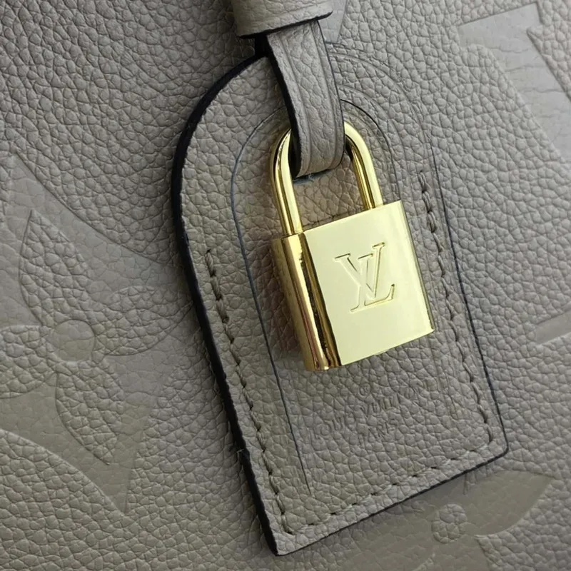 Louis Vuitton LV M58916 Petit Palais Monogram Šedá kůže