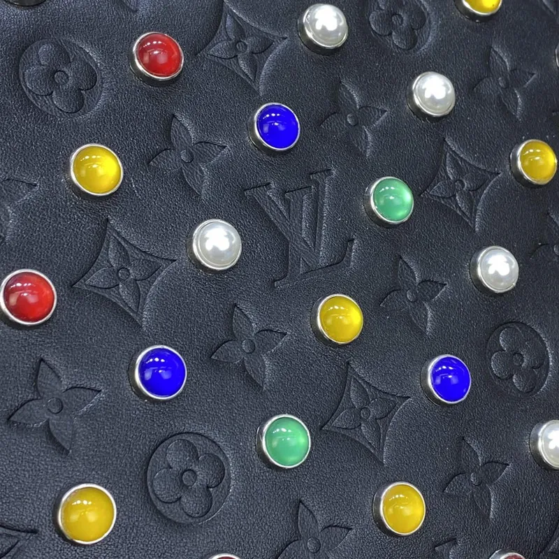 LV M22429 Louis Vuitton Coussin PM Taška černý diamant