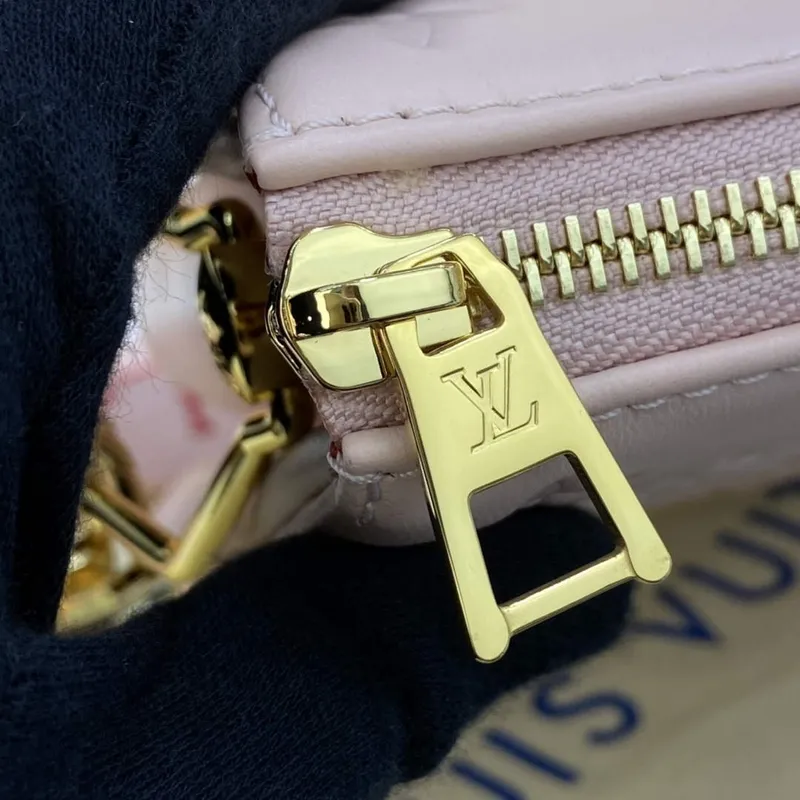 LV M21439 Louis Vuitton Coussin PM Taška Růžová