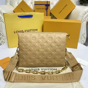 LV M21261 Louis Vuitton Coussin PM Taška Meruňková