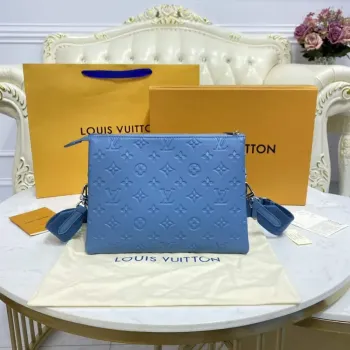 LV M21282 Louis Vuitton Coussin PM Taška námořnická modrá