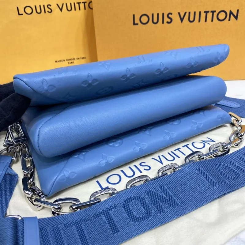 LV M21282 Louis Vuitton Coussin PM Taška námořnická modrá